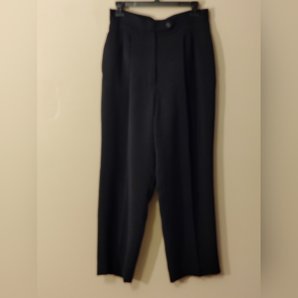 Classic Black Double-Breasted Suit - Picture 5 of 7